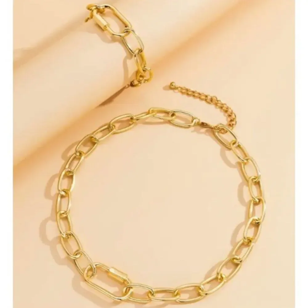 Women's O-Chain Gold Tone 2 Pc Necklace and Bracelet Set - Picture 4 of 4